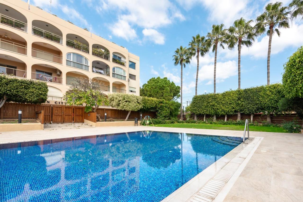 Sun City Apartment Limassol Exterior foto